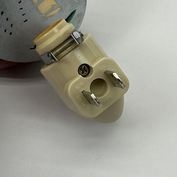 Vintage? Plug In Wall Night Light Lighthouse 4” Ship Mast Flags Bermuda Island - Picture 4 of 9